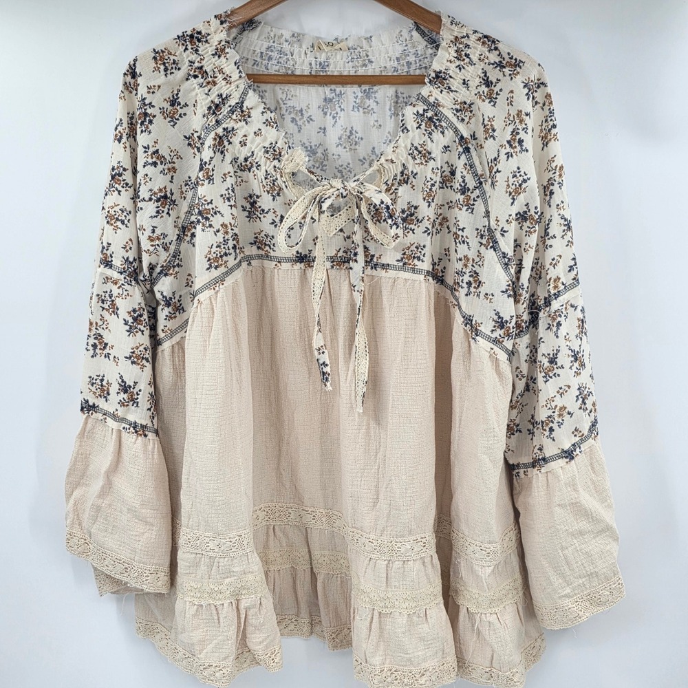 POL Womens Floral Boho Lace Trim Peasant Blouse Beige Medium